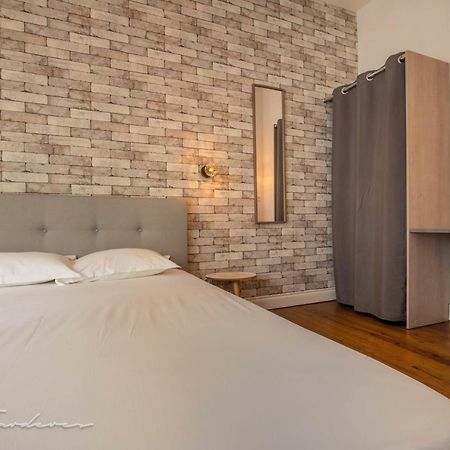 Pau'S Appart Apartment Ngoại thất bức ảnh