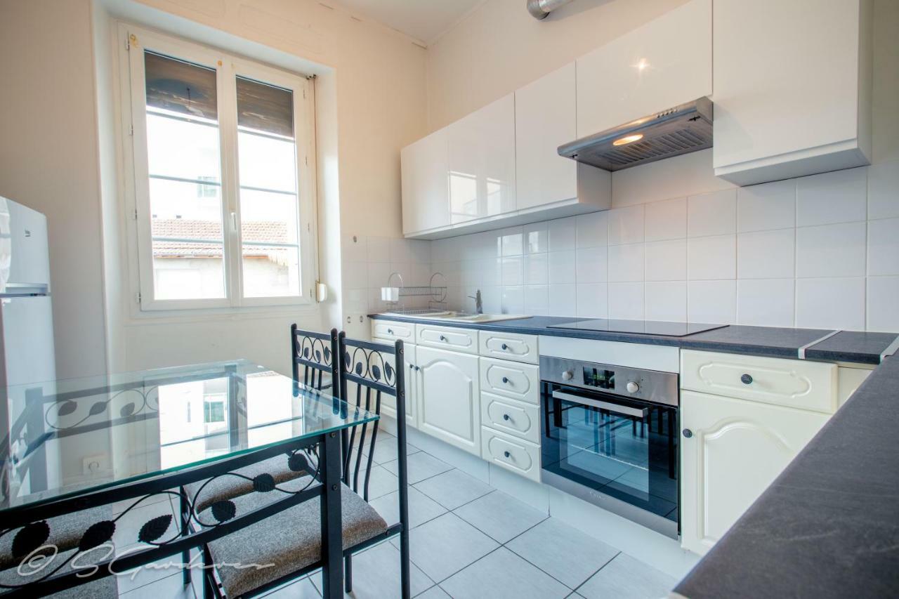 Pau'S Appart Apartment Ngoại thất bức ảnh